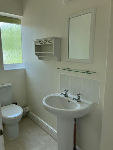 2 bedroom bungalow to rent - Photo 4