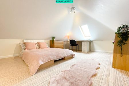 7 bedroom detached house to rent - Photo 5