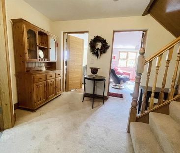 Apt 9, 230 Malone Road, Belfast, BT9 5LQ - Photo 1