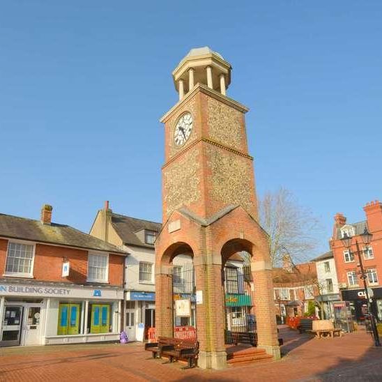 Lindo Close, Chesham, HP5 - Photo 1