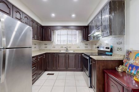 For Lease - 2451 Bridletowne Circle Unit# 4, Toronto, Ontario - Photo 3