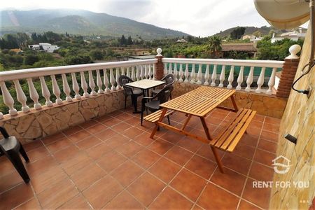 Luxury Villa for rent in Alhaurín el Grande, Spain - Photo 3