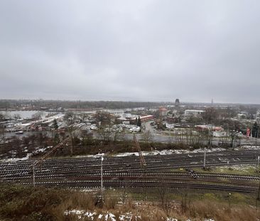 Jasna kawalerka z widokiem na Odrę - Photo 4