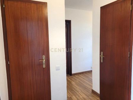 Corroios, Setúbal Municipality - Photo 2