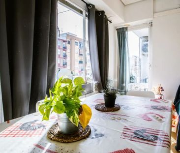 Carrer dels Sants Just i Pastor, Valencia, Valencian Community 46021 - Photo 5