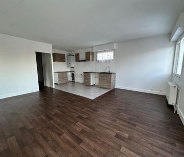 Location Appartement 3 pièces 67m² - Photo 2