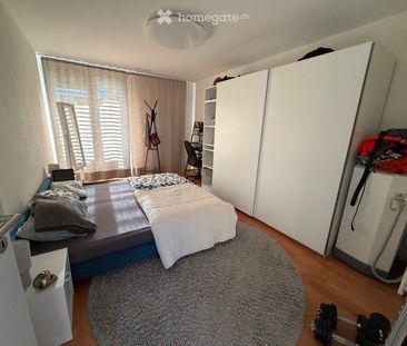 Zu Vermieten 3.5 Zimmer Helle, Moderne und Sonnige Wohnung - Photo 2
