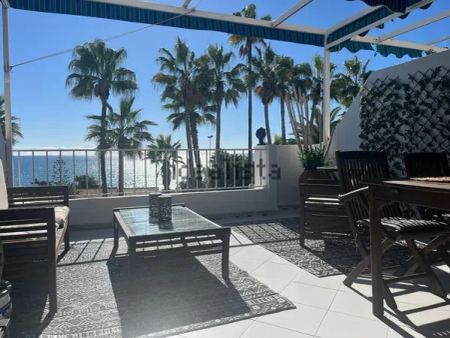 Alquiler de chalet adosado en Calle Catalpa, 7 - Photo 2