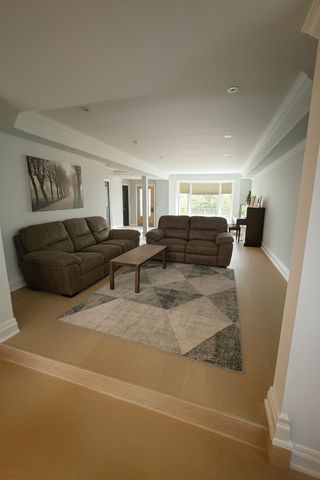 For Lease - 21 Scarboro Avenue, Toronto, Ontario - Photo 2