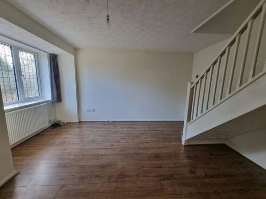 Semi-detached house to rent on - Photo 1