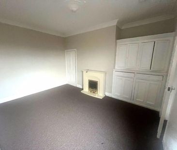 3 bedroom apartment to rent - Photo 1