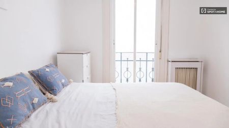 2-bedroom apartment for rent in Palacio - Photo 4