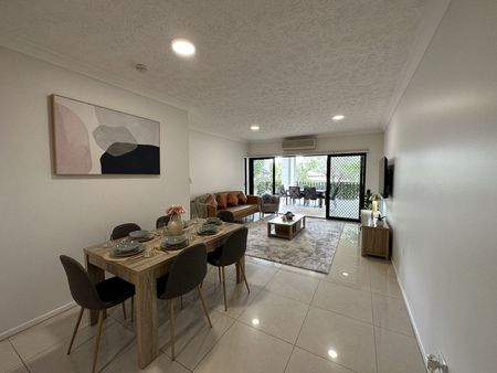 FULLY FURNISHED - Gas, Electricity and Internet Included - Photo 3