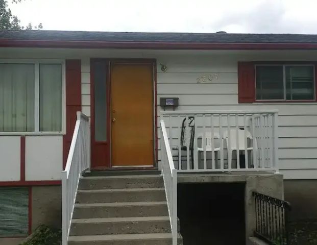 newly renovated bungalow with huge fenced back yard | Calgary - Photo 1