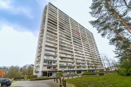 Modern Appartement met twee balkons en kelderberging nabij Genk Centrum - Photo 5