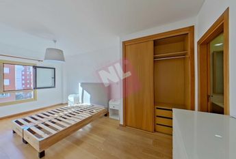 Apartamento T3 em Lisboa