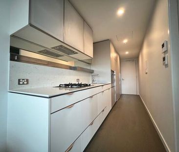 74 Orrong Road, Elsternwick VIC 3185 - Apartment For Rent | Domain - Photo 4