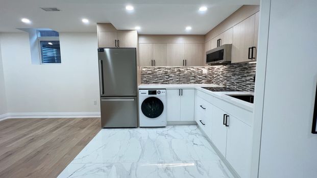 For Lease - 24 Foxhill Drive Unit# Lower, Vaughan, Ontario - Photo 1