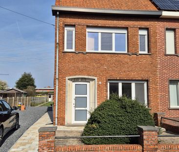 Charmante halfopen woning met 3 slaapkamers en prachtige tuin te huur. - Foto 6