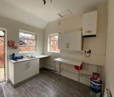 Balby Road, DN4 - Photo 6