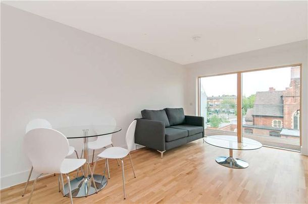 Streatham High Road, London, SW16 6AT - Photo 1