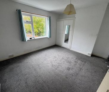 2 bedroom maisonette to rent - Photo 1