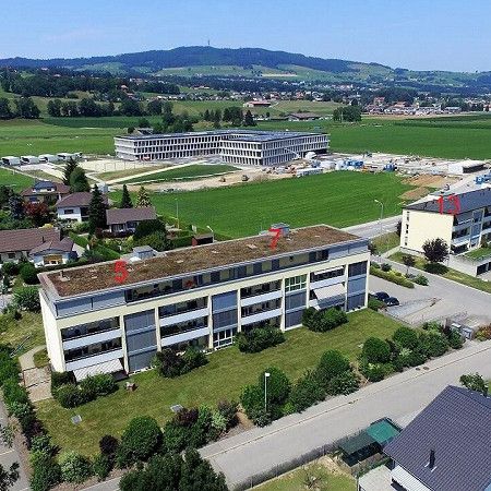 Charmant 3.5 pièces avec terrasse dans un quartier très familial - Photo 1