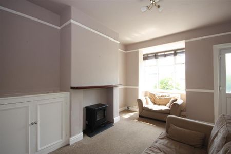 2 bedroom terraced house to rent - Photo 3