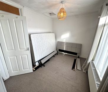 Waterloo Road, Southampton - Photo 5