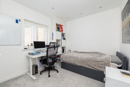 Metcalfe Avenue, Carshalton, SM5 - Photo 4