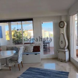 Alquiler de ático en Calle Soria - Photo 2