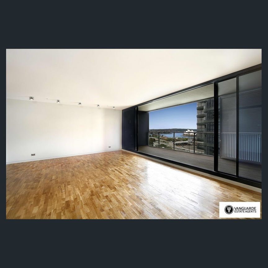 STAMFORD MARQUE I Impressive East and West Views I Unfurnished - Photo 1