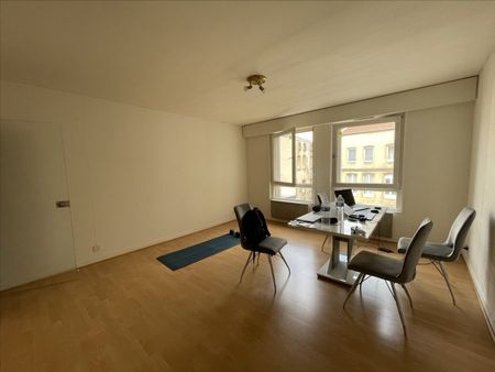 Appartement 2 pièces à - Photo 2