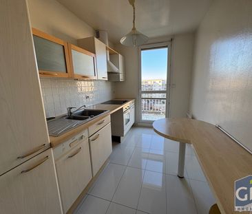 Location Appartement 3 pièces 68m² - Photo 4