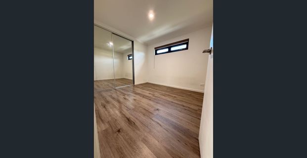 Spacious & Stylish Apartment in a Premium Complex - Photo 1