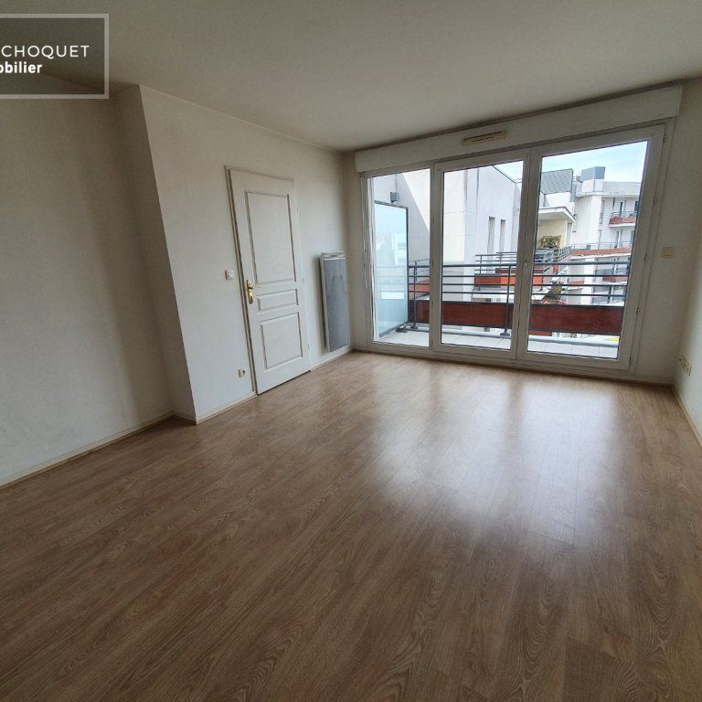 Location Appartement 2 pièces 46m² LA MADELEINE 59110 - Photo 1