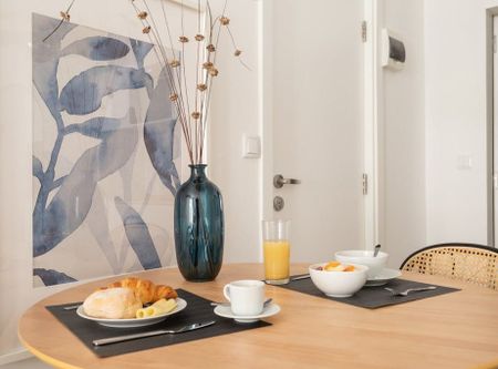 Travessa Convento das Bernardas, Lisbon, Lisbon 1200-638 - Photo 5