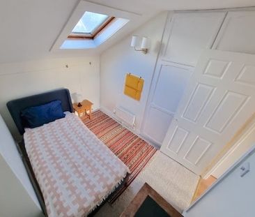 Studio Flat, Summerfield Crescent, B16 - Photo 2