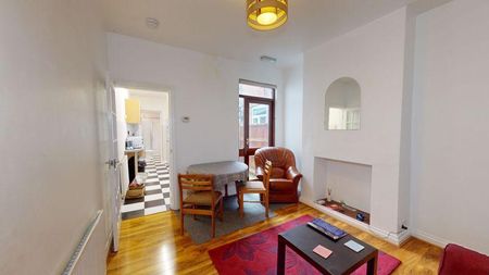 3 bedroom property to rent - Photo 2