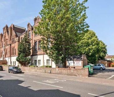 Brandon Court, Lawrence Road, Southsea, PO5 - Photo 4