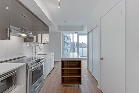 For Lease - 188 Fairview Mall Drive Unit# 703, Toronto, Ontario - Photo 4