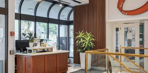 The International - Photo 2