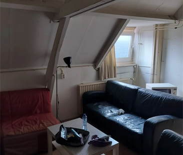 Chambre meublée Bisschop Zwijsenstraat, Tilburg - À louer - Photo 1