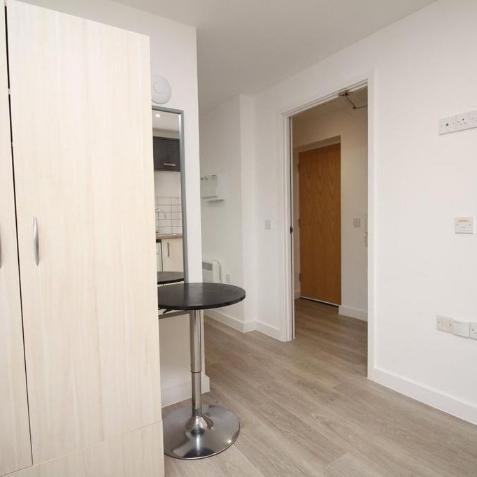 1 bedroom flat to rent - Photo 1