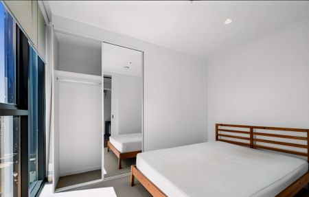 1 Bedroom *2401 - Photo 3