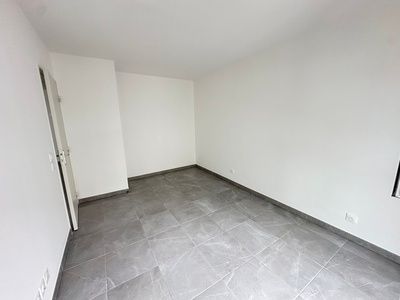 Location Appartement 2 pièces 38m² ARLES 13200 - Photo 5