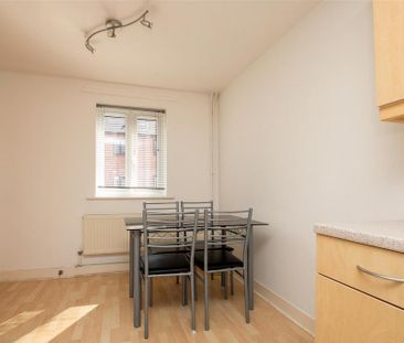 2 bedroom house to rent - Photo 2