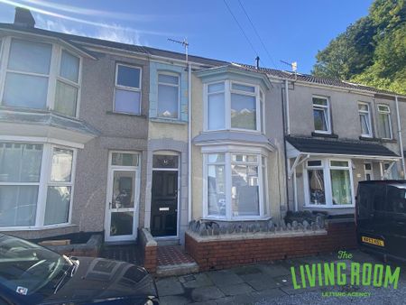 4 bedroom house to rent - Photo 3
