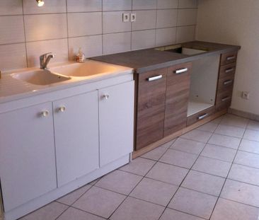 Location Appartement 3 pièces 71m² DECINES CHARPIEU 69150 - Photo 5