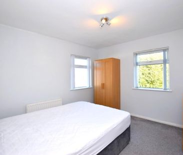 8 Priory End, Holywood, BT18 9PU - Photo 2